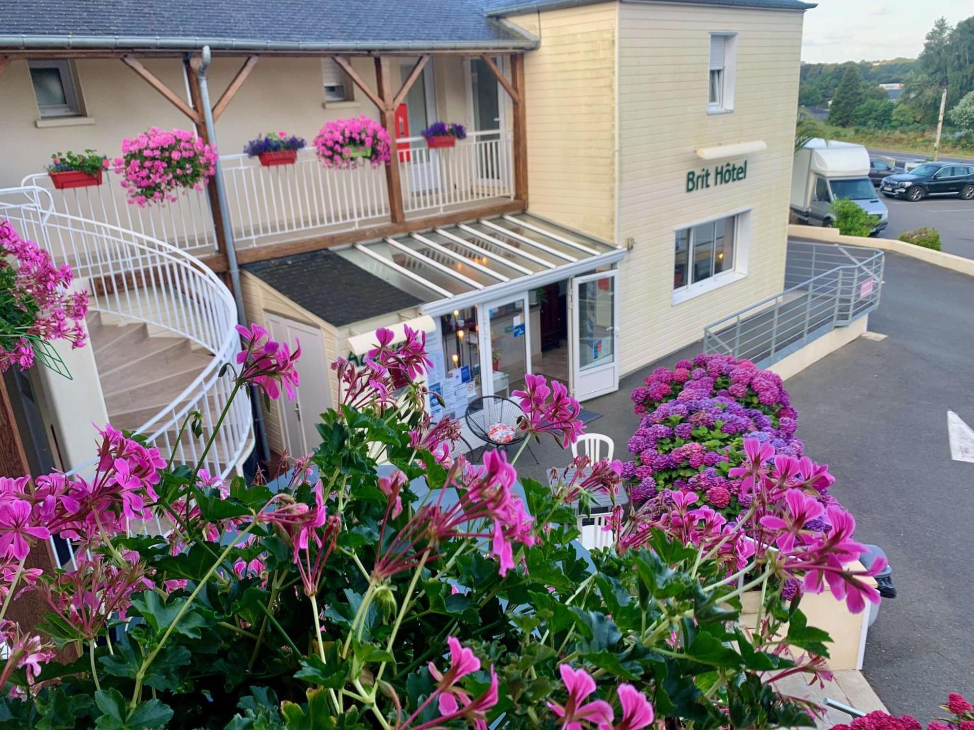 BRIT HOTEL Lannion Perros Exterior foto