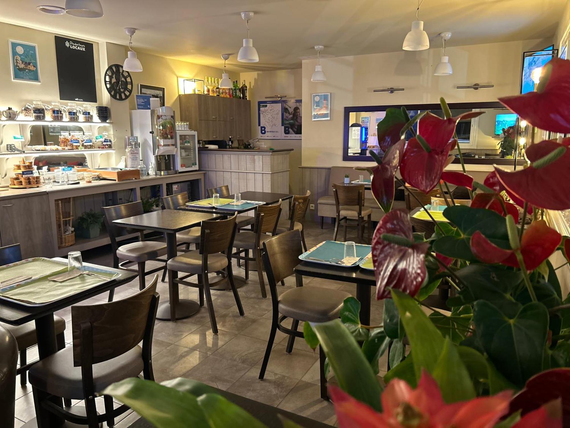 BRIT HOTEL Lannion Perros Exterior foto